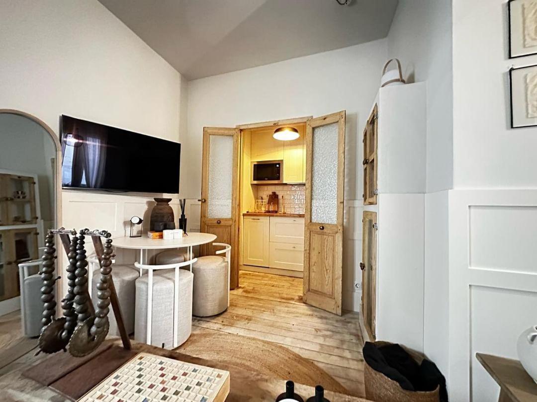 Apartamento Boutique Embajadores Madrid